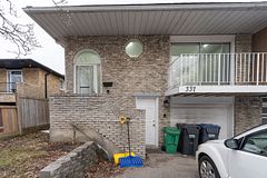 337 Hansen Road N, Brampton, ON L6V 2Y2