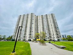 320 Dixon Road 1613, Toronto, ON M9R 1S8