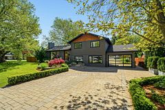 600 Deborah Crescent, Burlington, ON L7T 2N1
