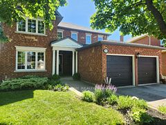 560 Chagall Court, Mississauga, ON L5R 3A8