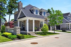 2134 New Street 6, Burlington, ON L7R 1H8