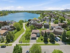87 Philosopher's Trail, Brampton, ON L6S 4L4