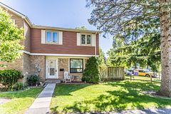 98 Falconer Drive 19, Mississauga, ON L5N 1Y2