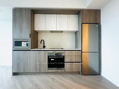 2495 Eglinton Avenue E 2601, Mississauga, ON L5M 2T2