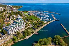 11 Bronte Road 201, Oakville, ON L6L 0E1