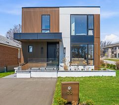 86 Edgecroft Road, Toronto, ON M8Z 2C3