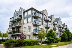 3075 Thomas Street 310, Mississauga, ON L5M 0M4