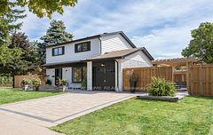 8 Culham Street, Oakville, ON L6H 1G4