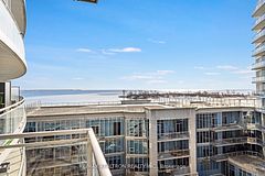 58 Marine Parade Drive 606, Toronto, ON M8V 4G1