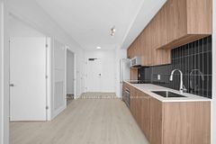2501 Saw Whet Boulevard 612, Oakville, ON L6M 5N2