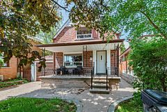 10 Hartley Avenue Basement, Toronto, ON M6E 4E6