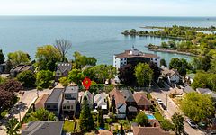 182 Lakeshore Drive, Toronto, ON M8V 2A9