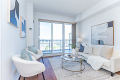 15 James Findlay Way 706, Toronto, ON M3M 0B3