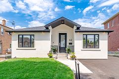 62 Flamborough Drive, Toronto, ON M6M 2R6