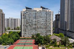 55 Elm Drive W 805, Mississauga, ON L5B 3Z3