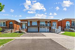 33 Arthur Griffith Drive A, Toronto, ON M3L 2J9