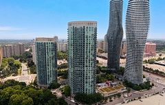 80 Absolute Avenue 406, Mississauga, ON L4Z 0A5