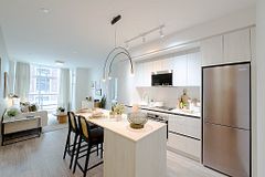 2485 Eglinton Avenue W 1308, Mississauga, ON L5M 2T1