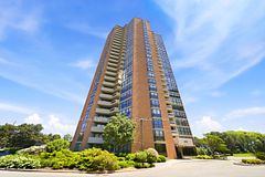 2010 Islington Avenue 1003, Toronto, ON M9P 3S8