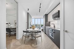689 The Queensway Street 818, Toronto, ON M8Y 1L1