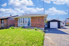 90 Prince Charles Drive, Halton Hills, ON L7G 3V4