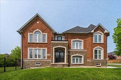 2523 Highmount Crescent, Oakville, ON L6M 4Z1