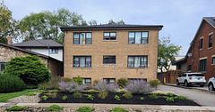 112 Alder Crescent 301, Toronto, ON M8V 2H8