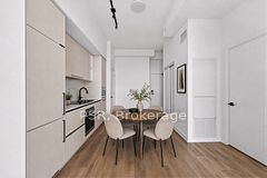 10 Graphophone Grove 1801, Toronto, ON M6H 0E5