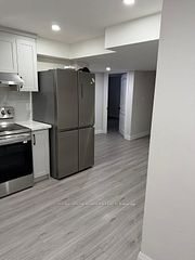 806 Envoy Drive Bsmt, Mississauga, ON L5W 1H3