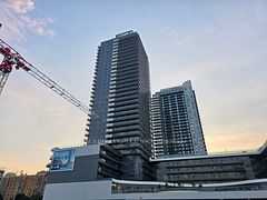 5105 Hurontario Street 2009, Mississauga, ON L4Z 0C9