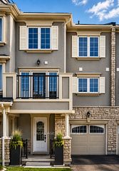 284 Jemima Drive, Oakville, ON L6M 0V6
