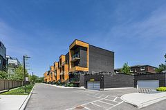 1145 E Journeyman Lane E 243, Mississauga, ON L5J 0B5