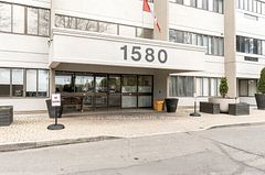 1580 Mississauga valley Boulevard 412, Mississauga, ON L5A 3T8