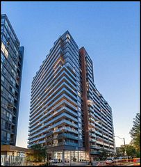 38 Joe Shuster Way 2010, Toronto, ON M6K 0A5