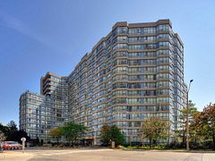 250 Webb Drive 701, Mississauga, ON L5B 3Z4