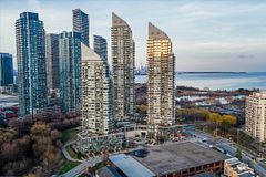 2240 Lake Shore Boulevard W 3302, Toronto, ON M8V 0B1