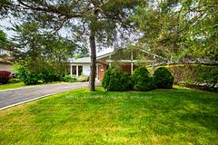 198 Bartley Bull Parkway, Brampton, ON L6W 2K7