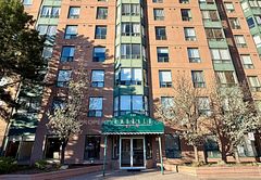 135 Hillcrest Avenue 1115, Mississauga, ON L5B 4B1