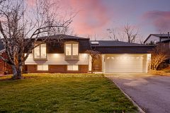 1280 Hart Crescent, Oakville, ON L6H 2M5