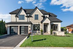 383 Southview Road, Oakville, ON L6K 2P7