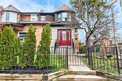 41 Greenlaw Avenue, Toronto, ON M6H 3V7