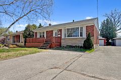 632 Inverness Avenue, Burlington, ON L7T 3S8