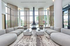 1 Fairview Road E 3004, Mississauga, ON L5A 0B4
