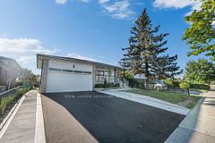 3263 Morning Star Drive, Mississauga, ON L4T 1X6