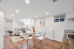 10 Innes Avenue BSMT, Toronto, ON M6E 1M8