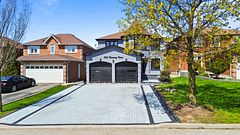 1521 Roseway Drive, Mississauga, ON L5M 5M5