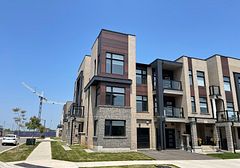 2518 Littlefield Crescent, Oakville, ON L6M 4G3