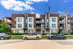 2388 Khalsa Gate 212, Oakville, ON L6M 1P5