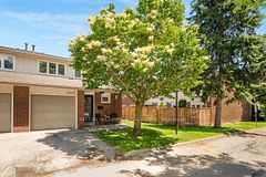 5275 Banting Court, Burlington, ON L7L 2Z4