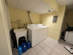 1 James Street, Mississauga, ON L5M 1R4